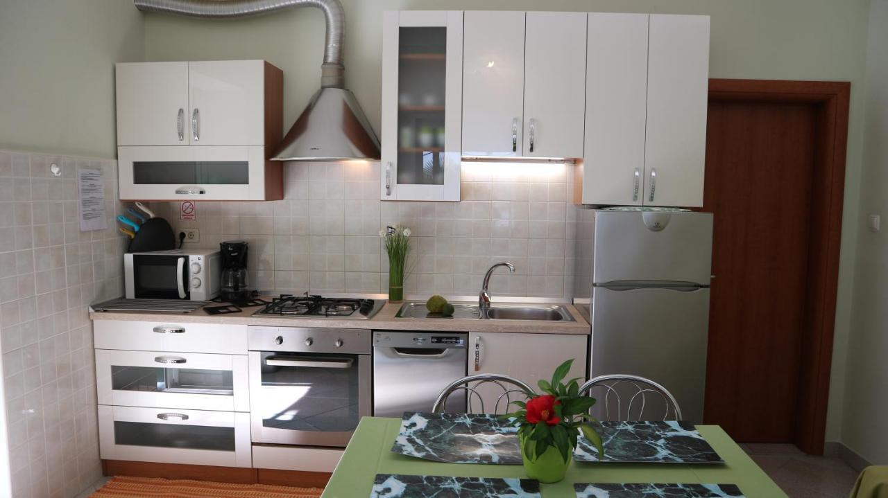 Apartments Komel II Opatija Luaran gambar