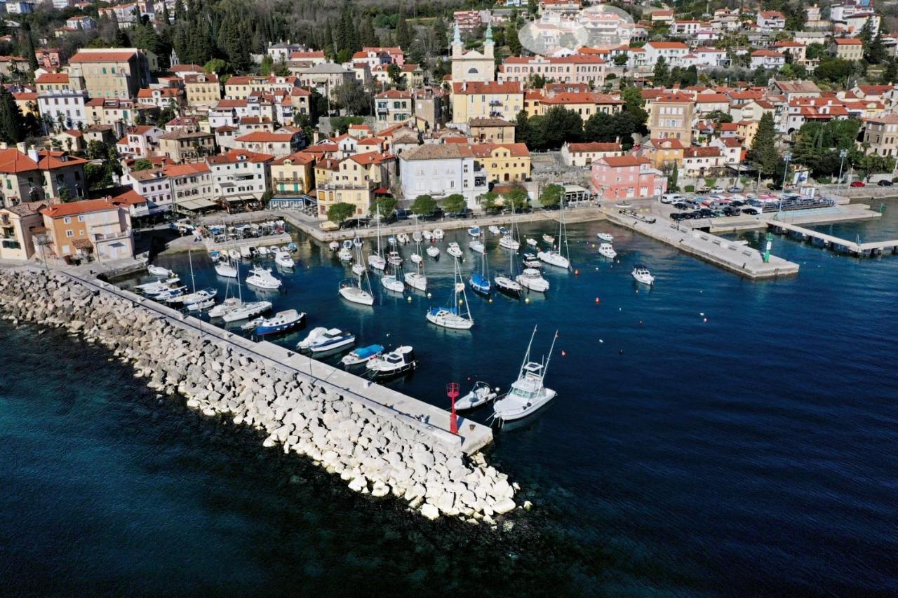 Apartments Komel II Opatija Luaran gambar